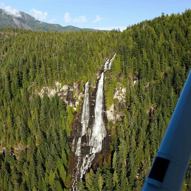 Scenic Flights: Round Robin Coast Tour Waterfalls